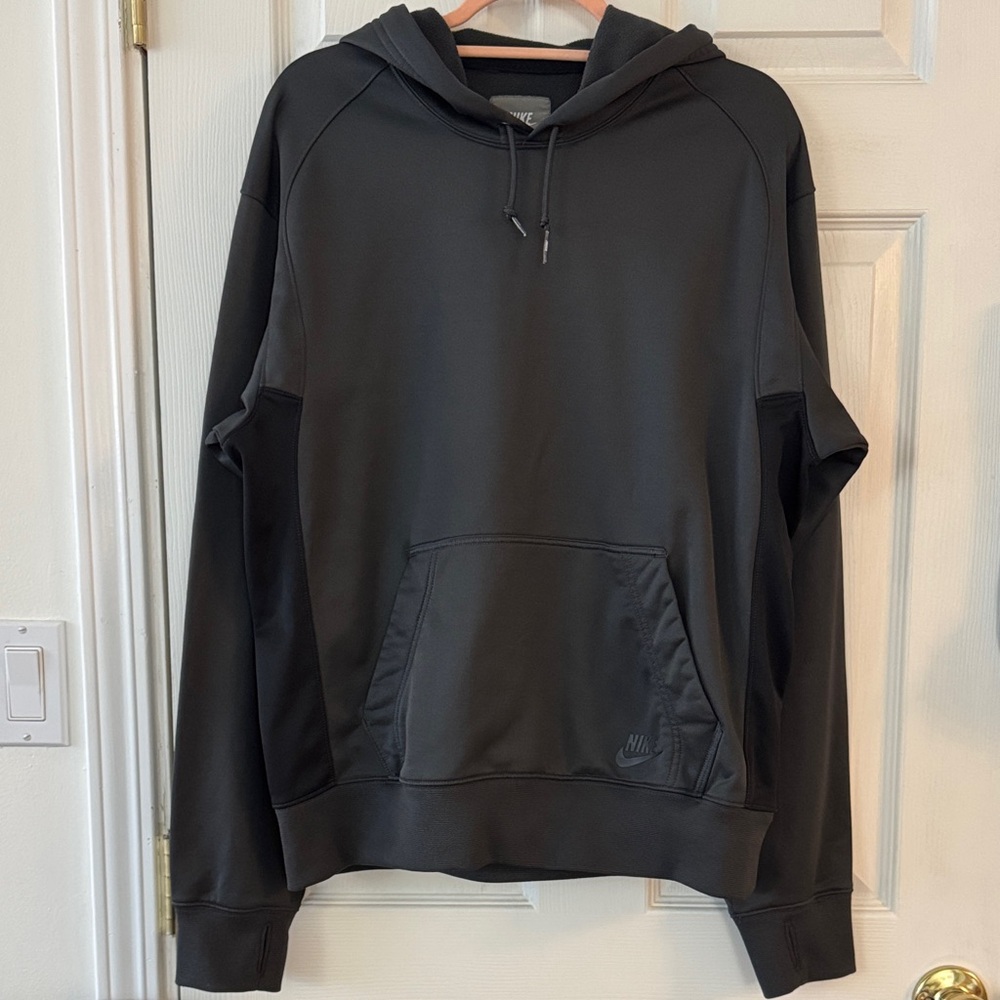 Nike Sportswear Men's Black Hoodie